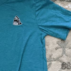 Jetty APEX Shark Embroidered Men's Shirt New!